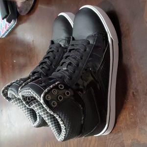 Pastry Pop Tart Grid Dance Sneaker